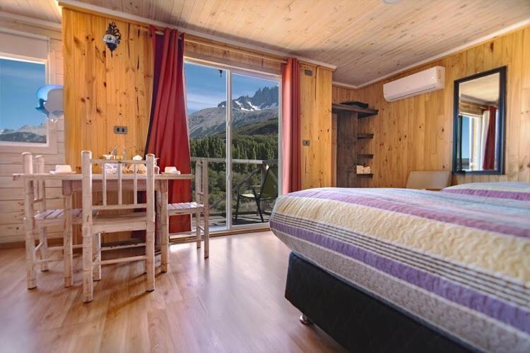 B&B Y Cabanas Cerro Castillo Вилья-Серро-Кастильо Экстерьер фото